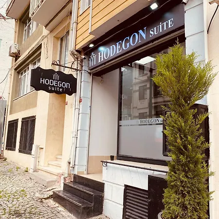 Hodegon Hotel *