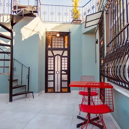 Отель Hodegon *